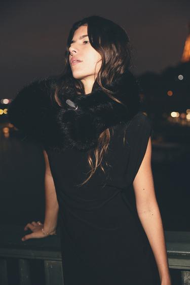 BUCKLE DETAIL FAUX FUR KNIT SCARF - Black by Zara