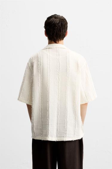 CHEMISE JACQUARD DÉFOUTÉE - Écru clair de Zara - Image 2