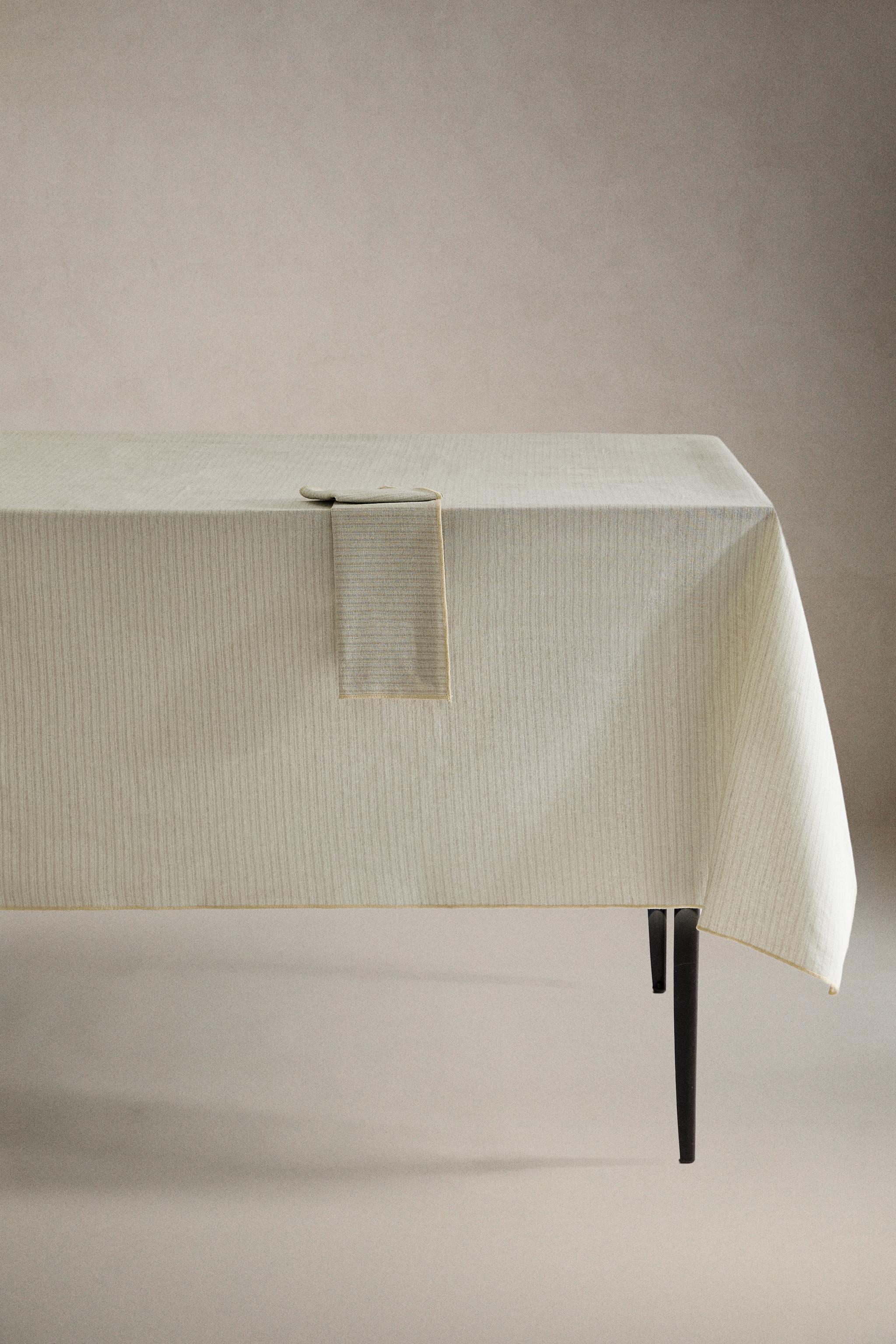 NAPPE RAYURES OVERLOCK
