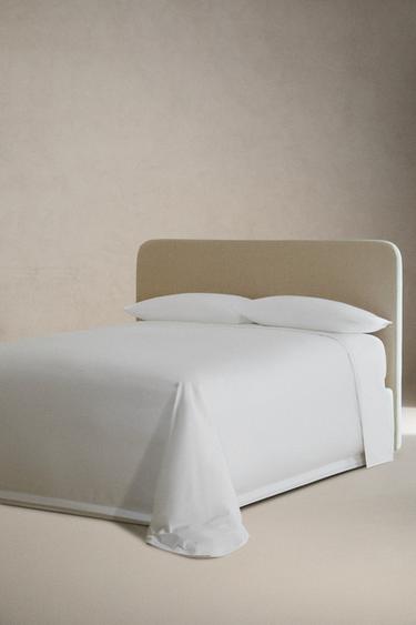 PLEATED COTTON SATEEN FLAT SHEET (1000 THREAD COUNT) - White by Zara - Image 1