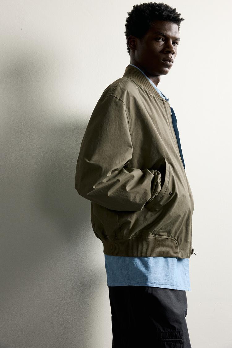 Chaqueta bomber de corte regular 5
