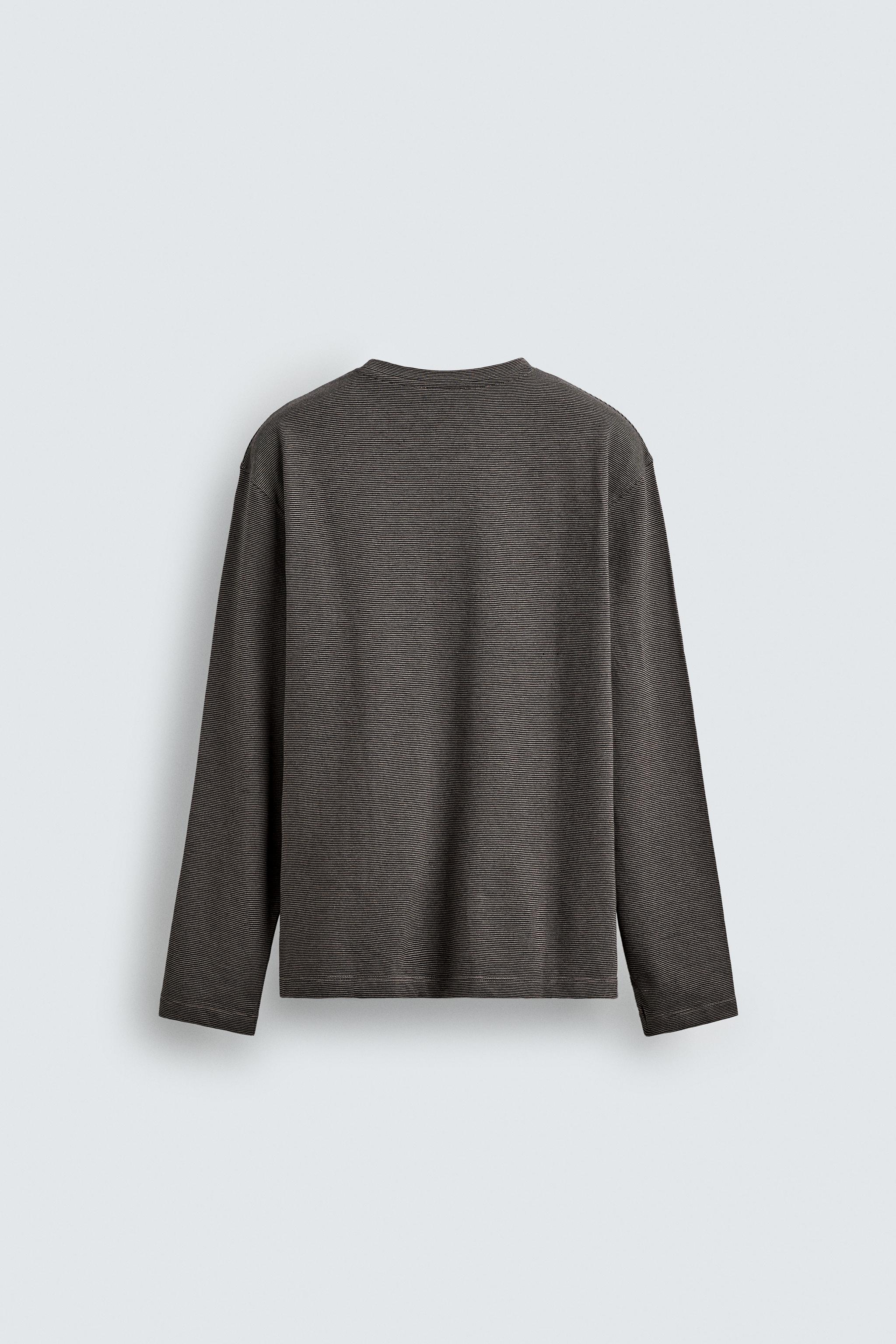 STRIPED LONG SLEEVE T-SHIRT