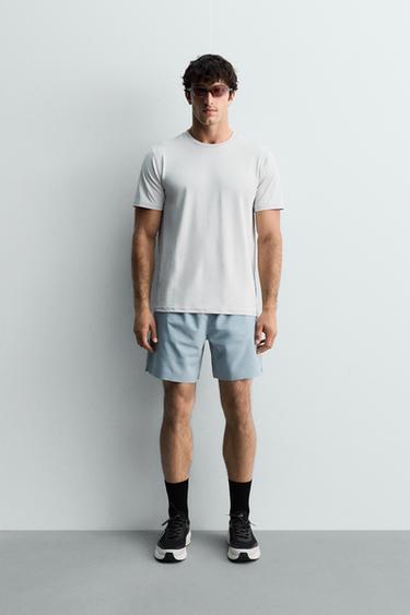 T-SHIRT TÉCNICA BÁSICA - Cinzento-claro da Zara