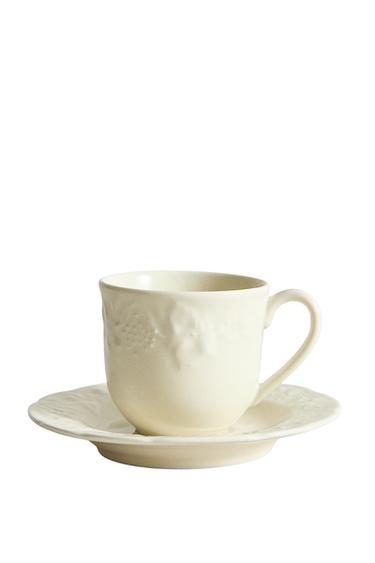 TAZA DE CAFÉ CON PLATO PORCELANA UVAS - Crema de Zara