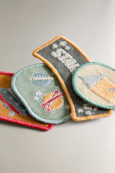 LOT ÉTIQUETTES ENFANT ESPACE (LOT DE 4) - Multicolore de Zara - Image 3
