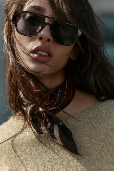 PULL EN LAINE À MAILLE LISSE - Marron clair de Zara - Image 4
