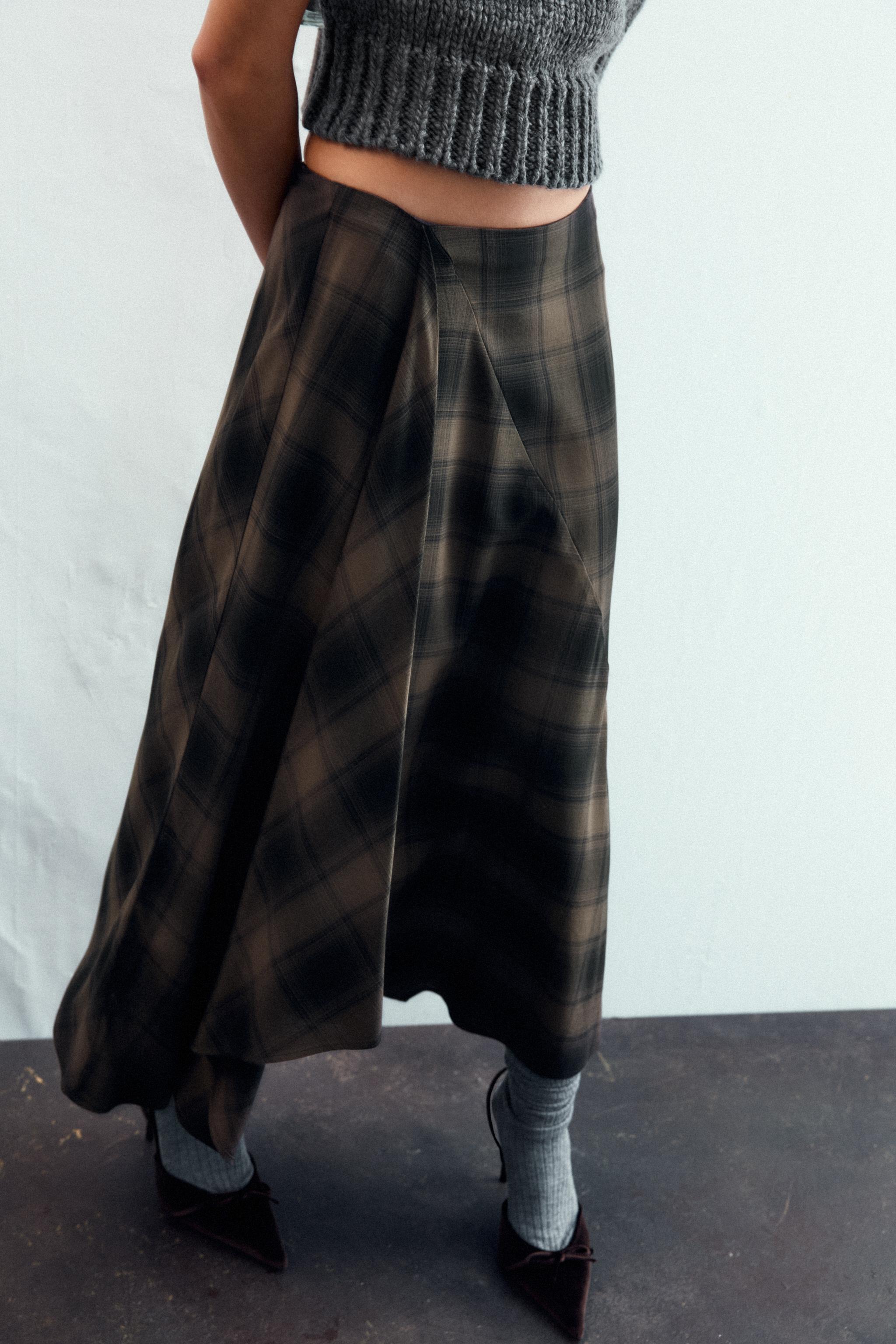 PLAID MIDI SKIRT