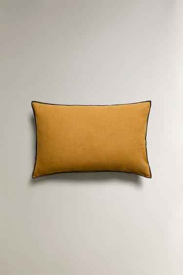 CUSHION COVER WITH OVERLOCK - Mustard by Zara - Image 0