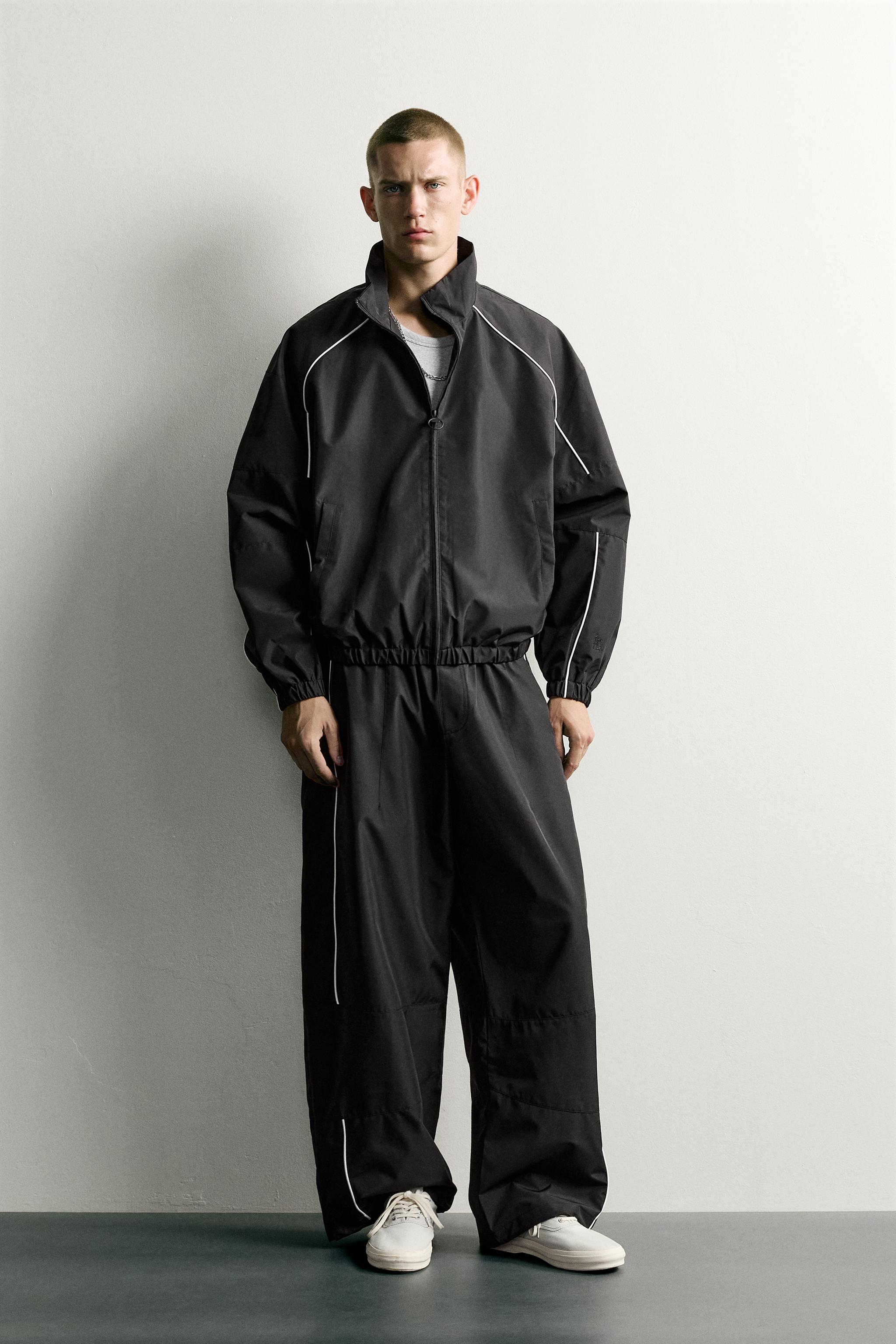 WATER-REPELLENT TECHNICAL CONTRAST JACKET — Black