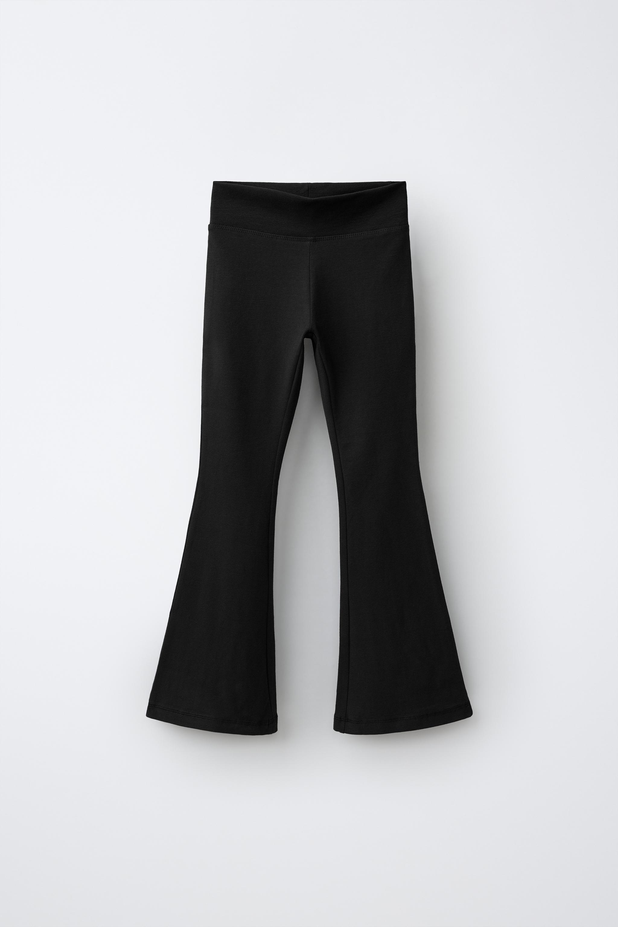 PLAIN FLARE LEGGINGS — Black