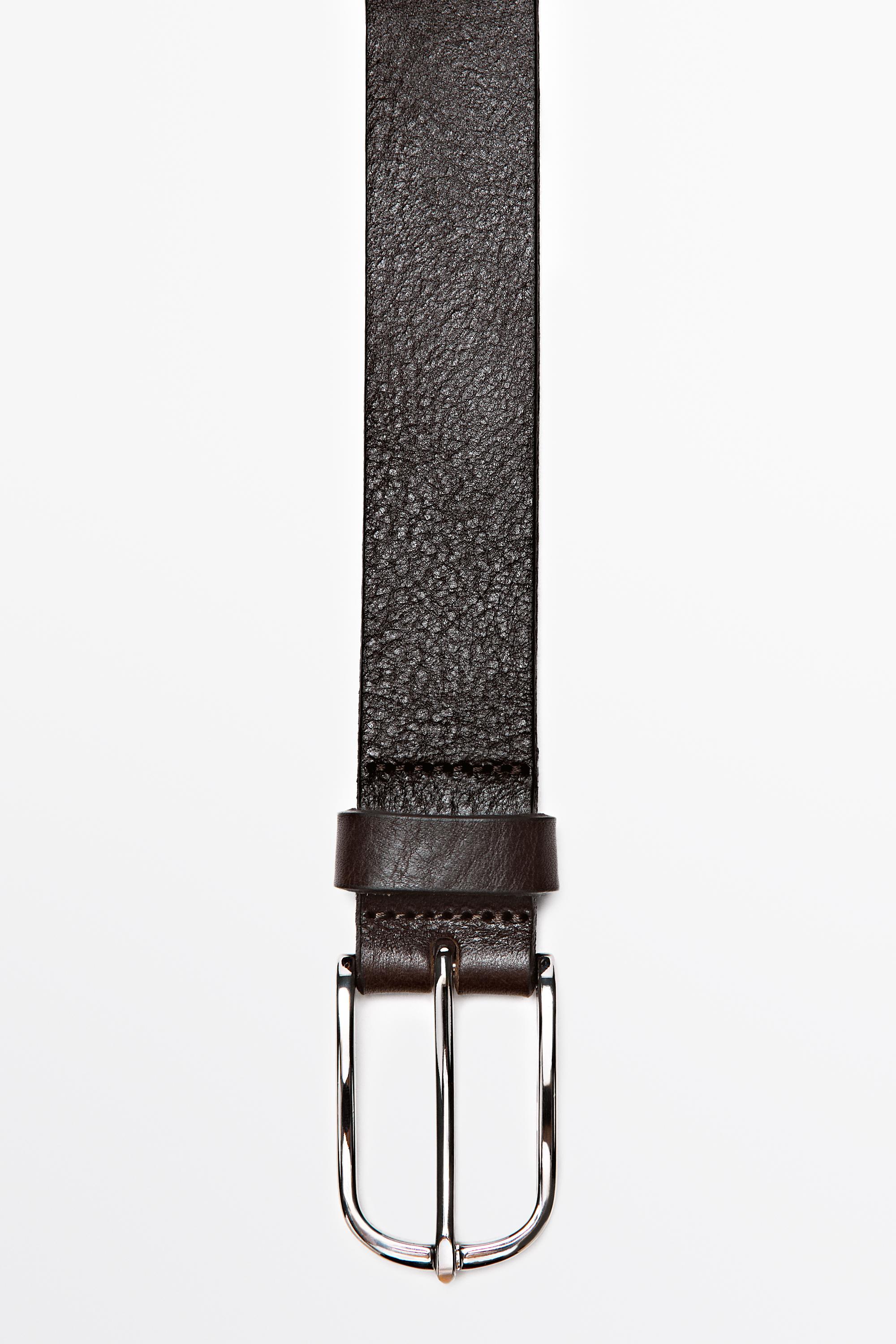 Nappa leather belt with oval buckle