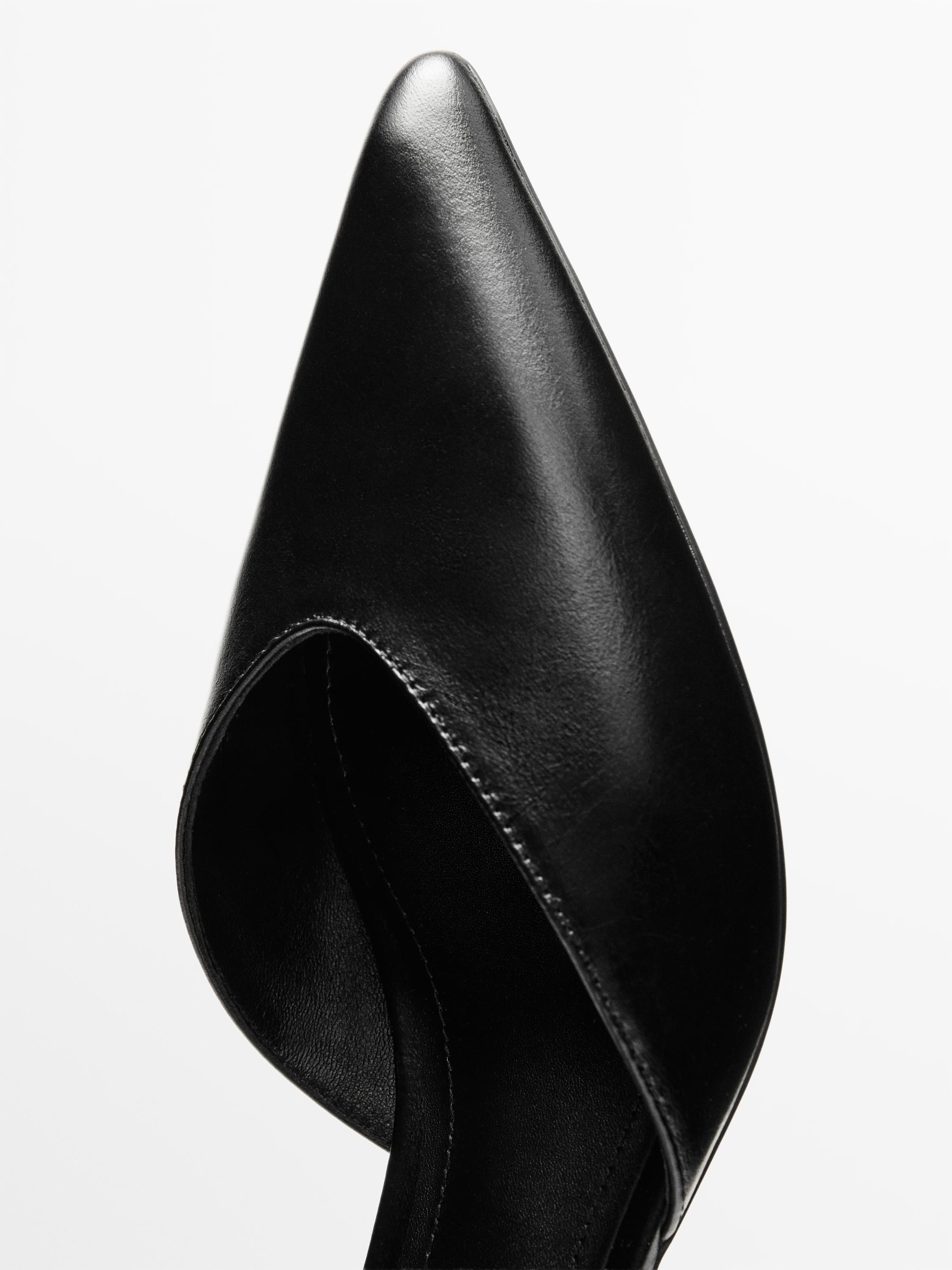 Chaussure à talon ouvert