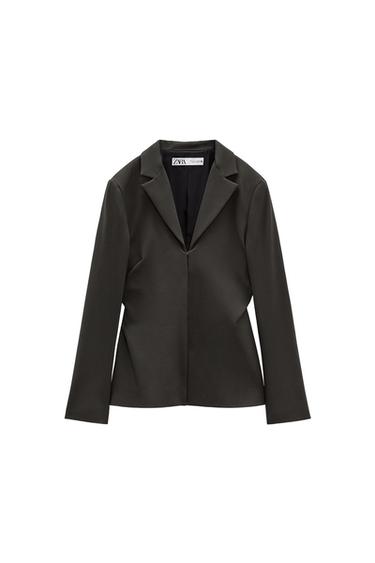 FITTED JACKET WITH PLEATED DETAILS