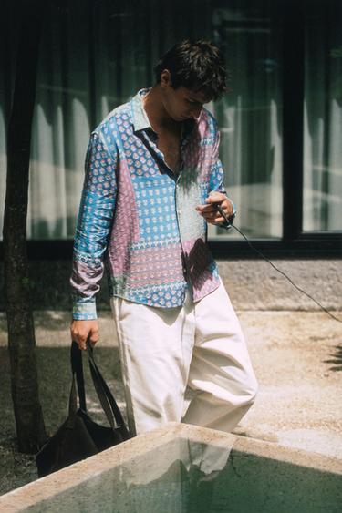 CAMISA RELAXED FIT AMB ESTAMPAT PATCHWORK - Multicolor de Zara