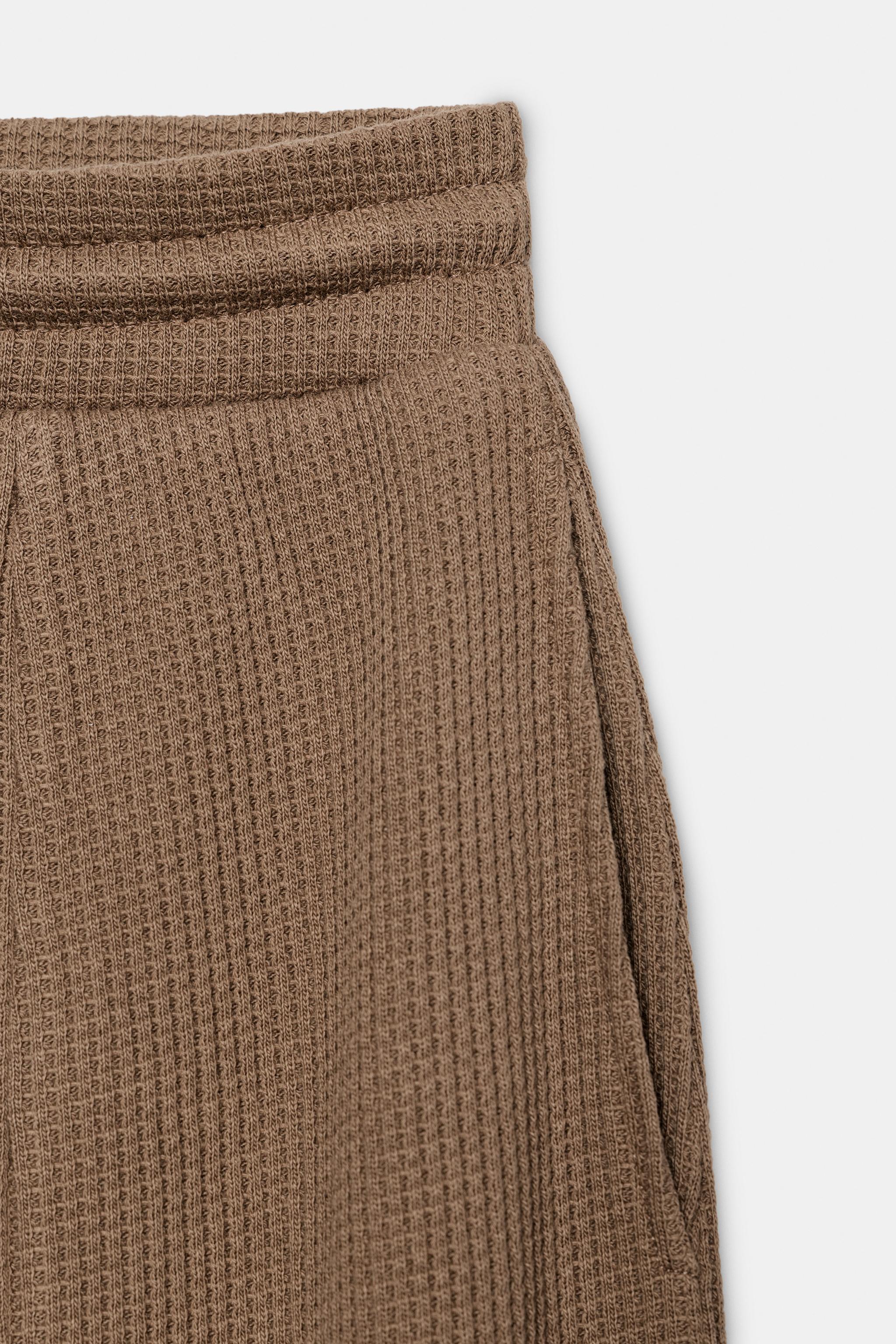 Zara Geniş Paça Gofre Kumaş Pantolon görsel 7
