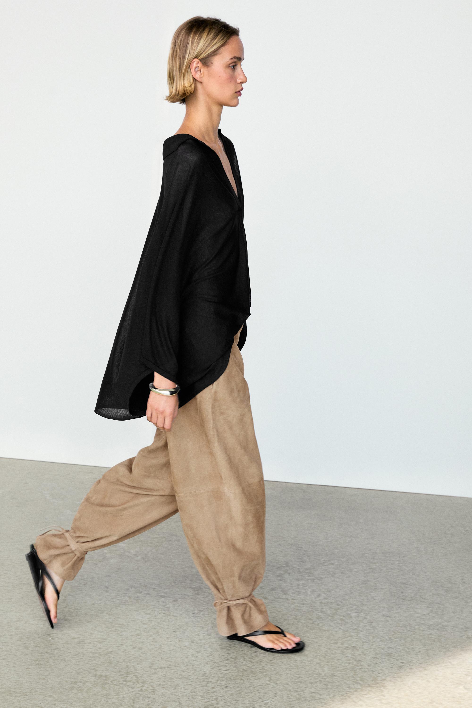 Metallic detail polo collar flowing cape