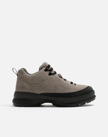 ZAPATILLA BOTÍN PIEL - Gris Topo de Zara