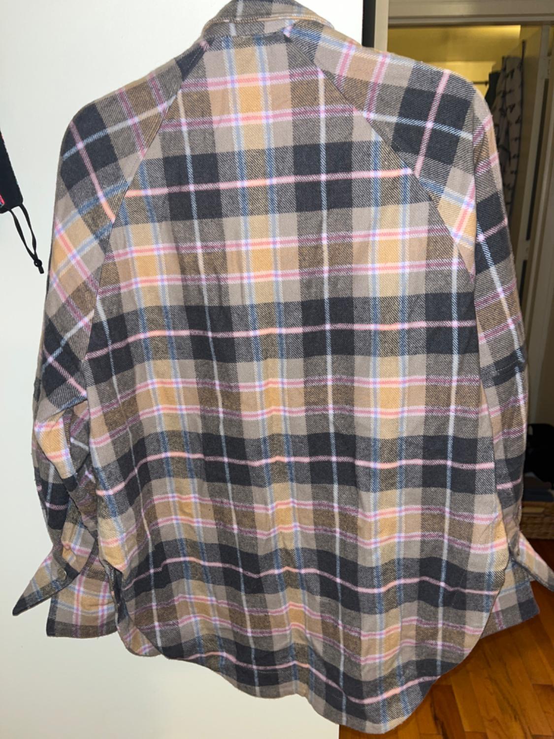 OVERSIZED PLAID OVERSHIRT - Image 3