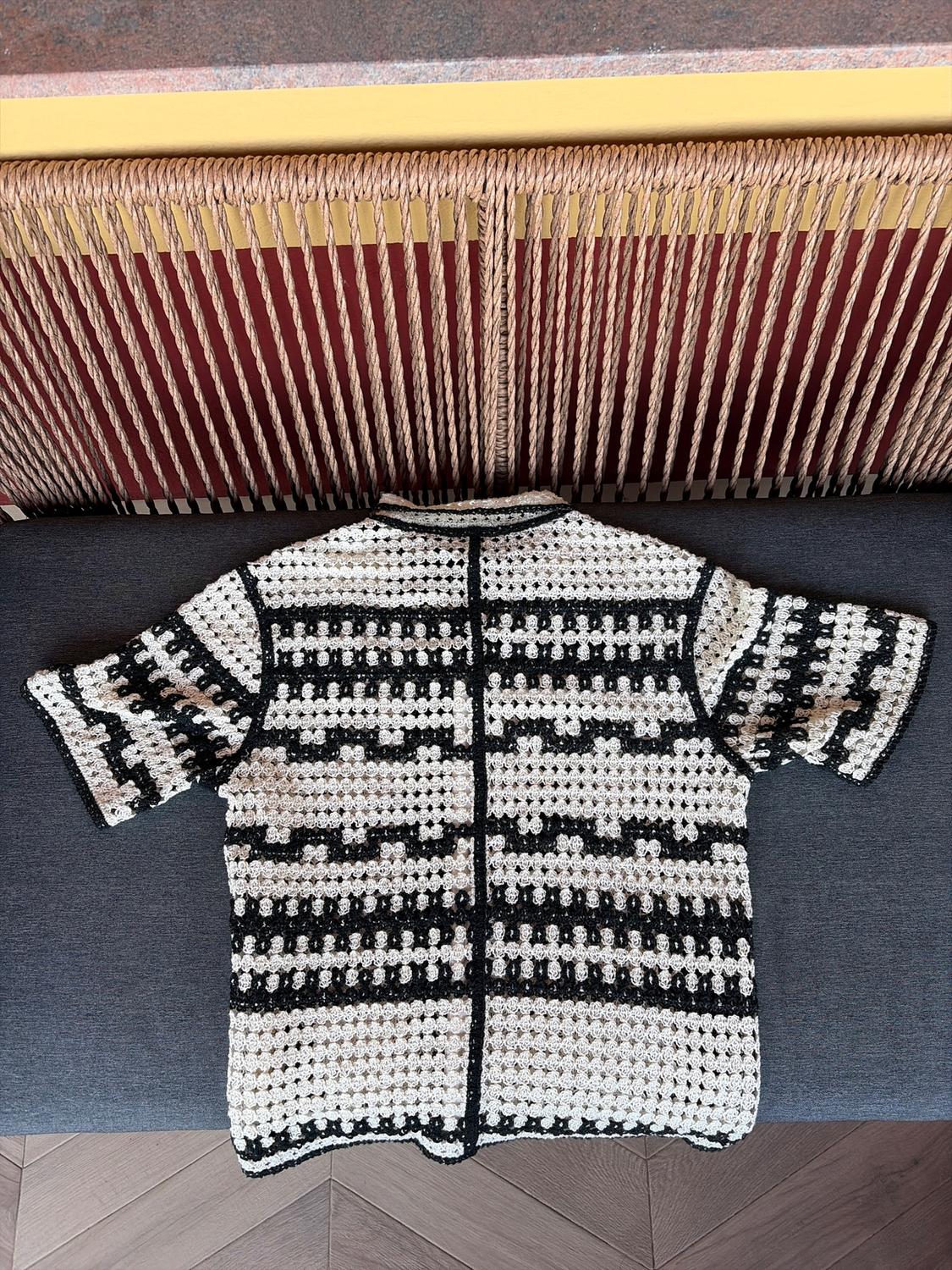 CONTRAST CROCHET SHIRT - Image 2