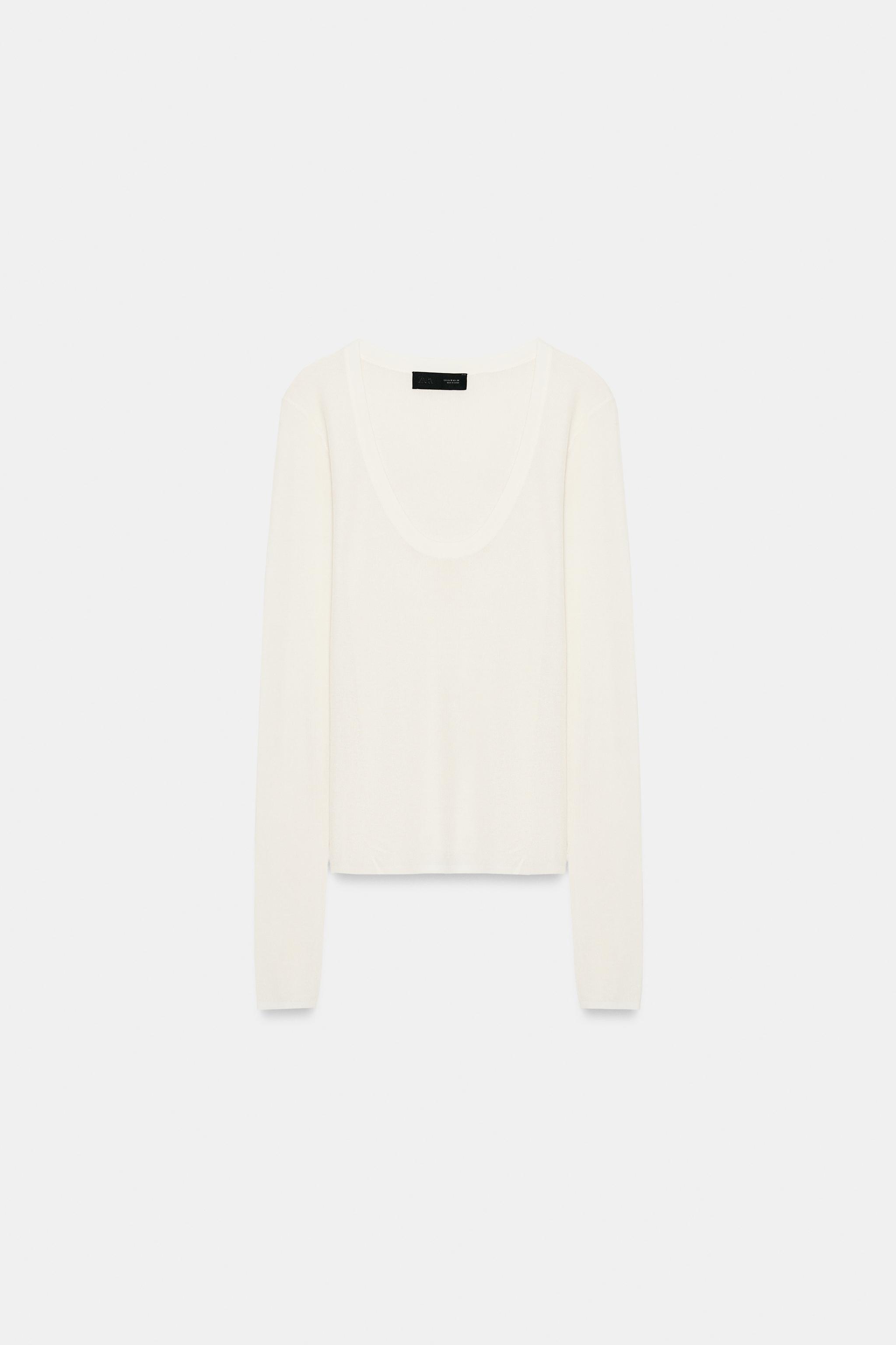 TOP EN MAILLE EXTRAFINE