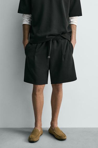 برمودا JOGGER بطاقة - أسود الخاص بـ Zara