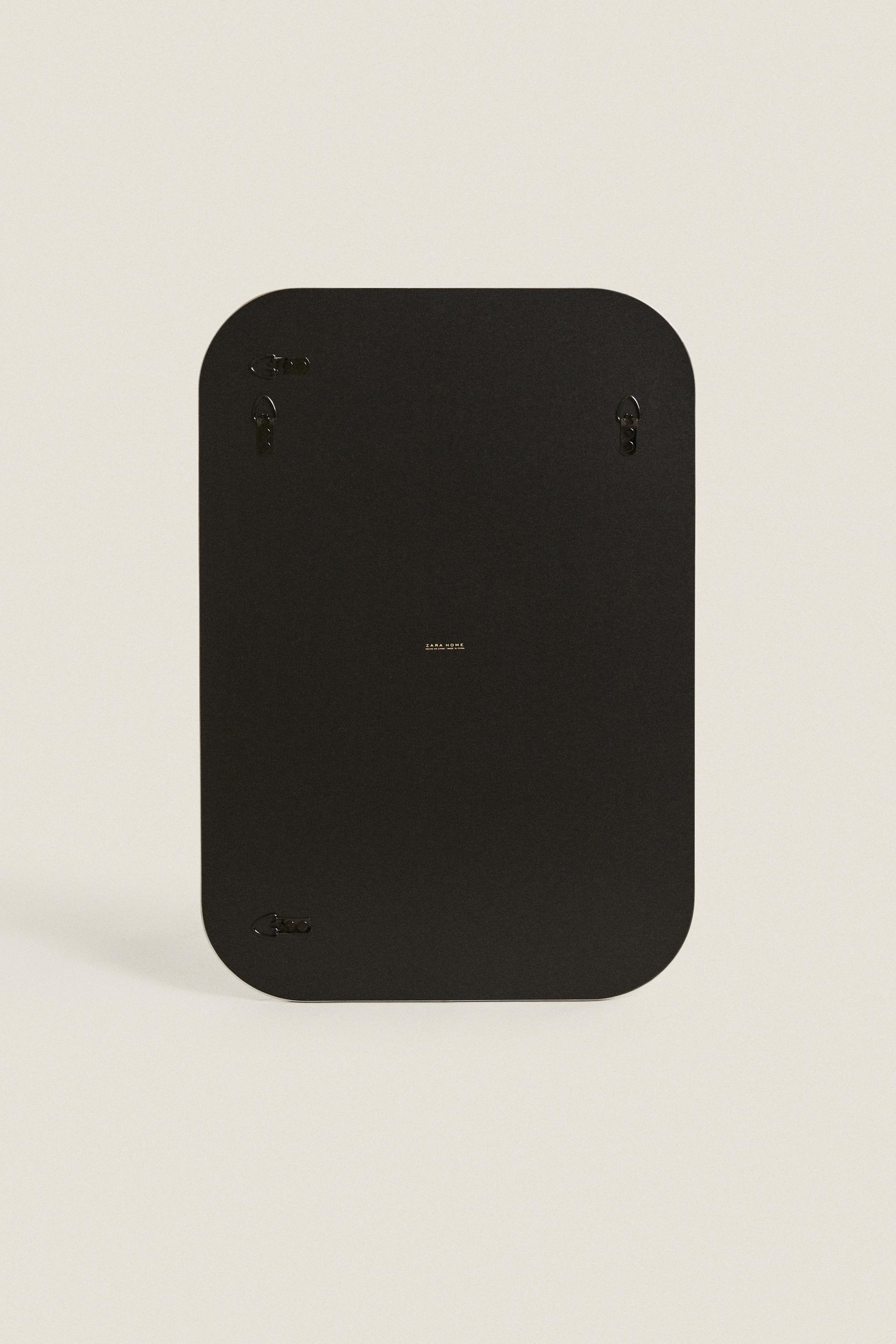 ラウンドエッジ ウォールミラーフィニッシュ - マットシルバー | ZARA