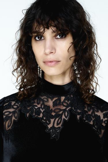 Qizni odamim oldida sikishdi. Pornoda ijtimoiy tarmoqlardan ayollar