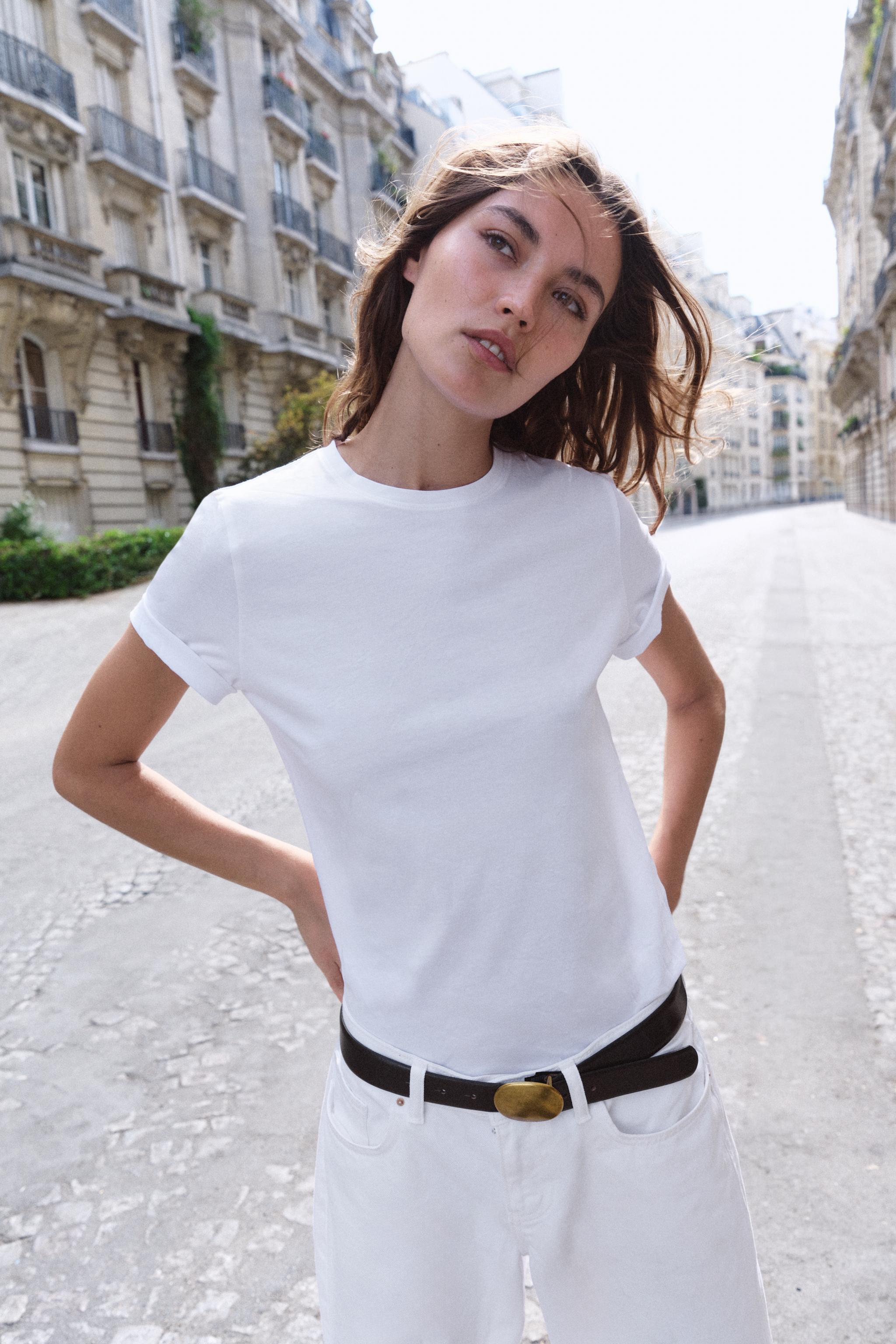 SHORT SLEEVE T-SHIRT — White