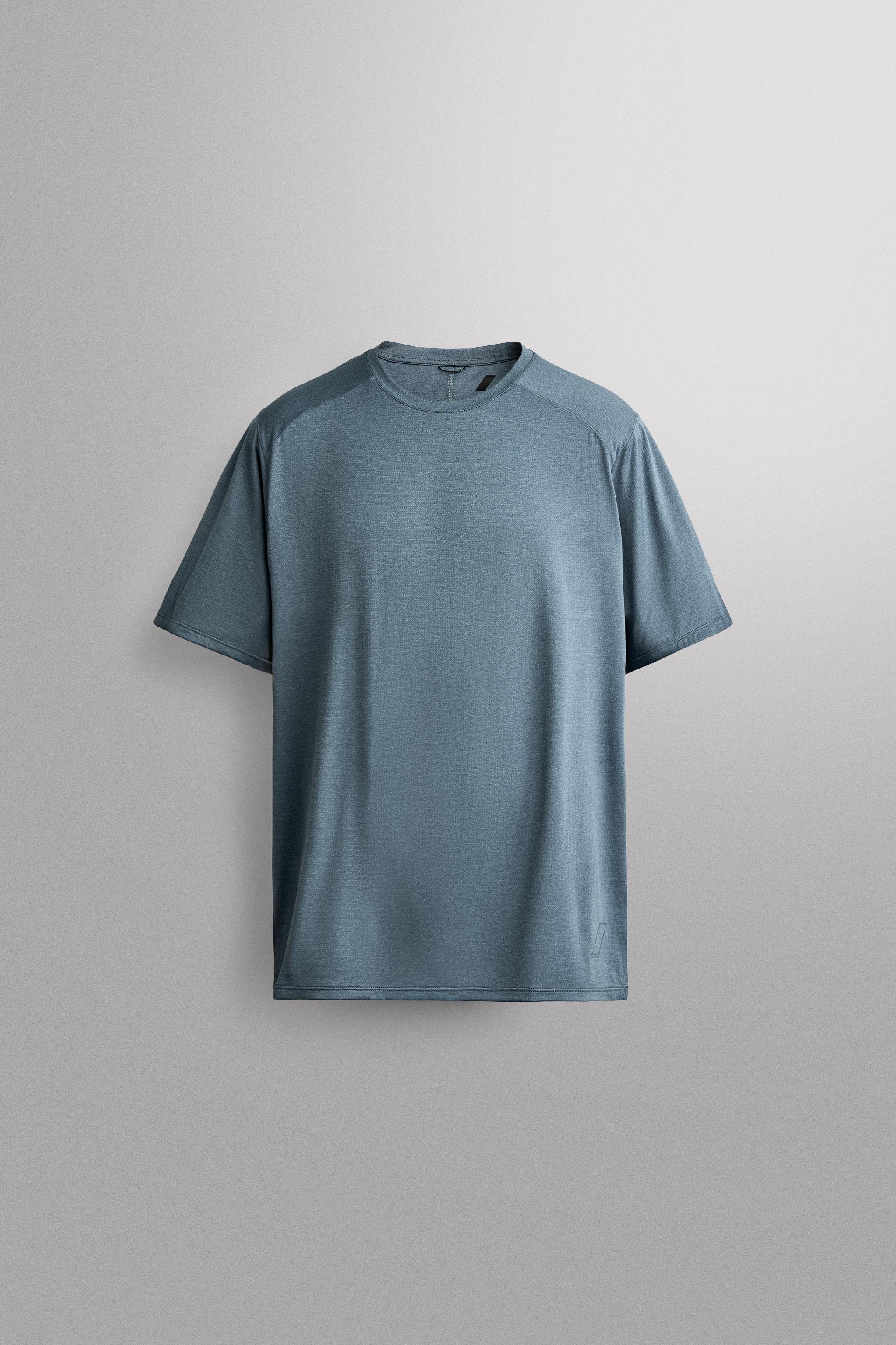 TEXTURED TECHNICAL T-SHIRT — Blue marl