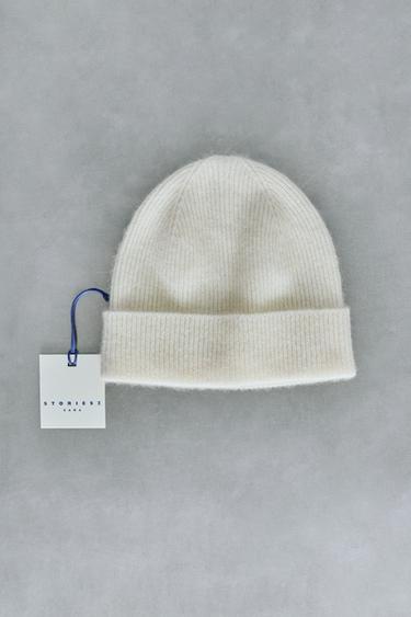 GORRO 100% CASHMERE - Crudo de Zara