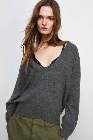 DEEP V-NECK KNIT JUMPER - Grey by Zara