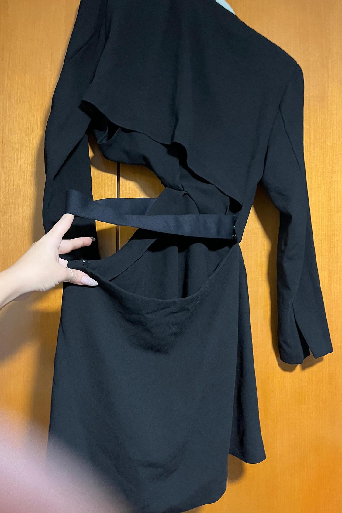 MINI DRESS WITH CUT-OUT DETAIL - Image 3