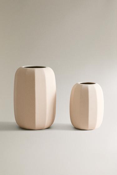 Zara STONEWARE VASE WITH LINES - Ecru - Image 0