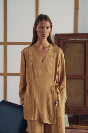 VESTE CROISÉE AVEC LACETS - Moutarde de Zara - Image 3