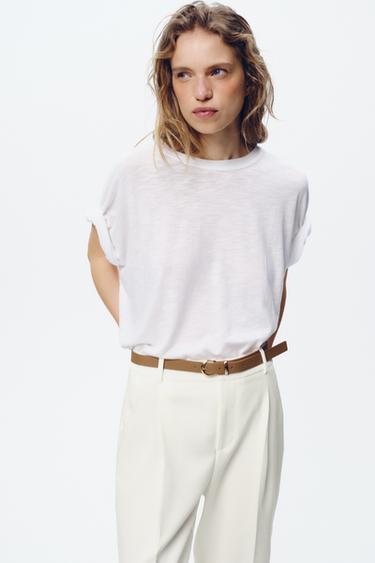 PANTALON À PINCES ET CEINTURE - Blanc cassé de Zara - Image 1