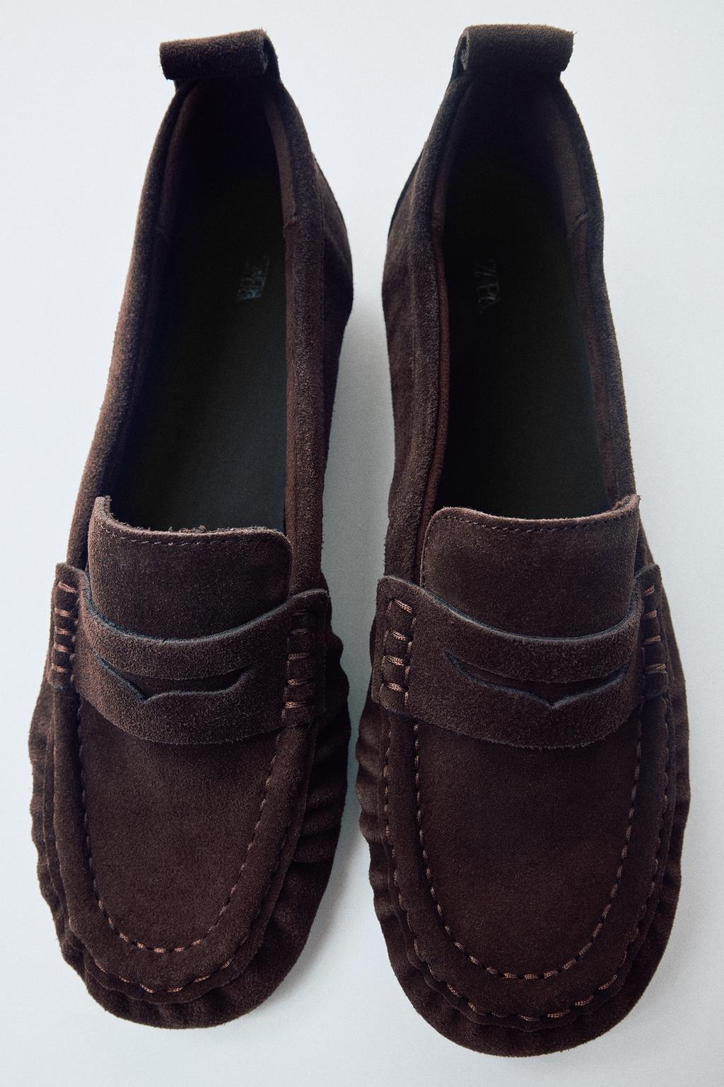 GATHERED SPLIT SUEDE LOAFERS