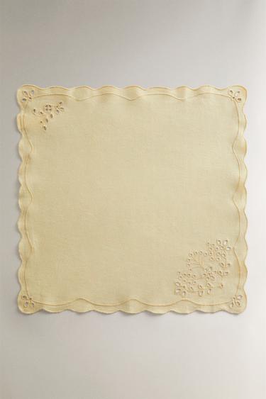 PACK OF LINEN NAPKINS WITH CUTWORK EMBROIDERY (PACK OF 2) - Yellow by Zara - Image 1