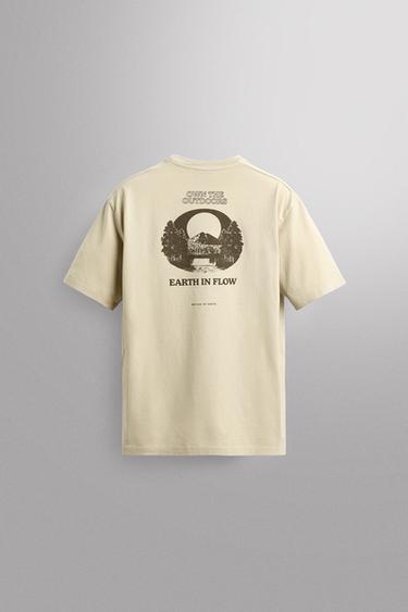 ФУТБОЛКА REGULAR FIT С ПРИНТОМ — ЖЕЛТОВАТО-БЕЛЫЙ от Zara