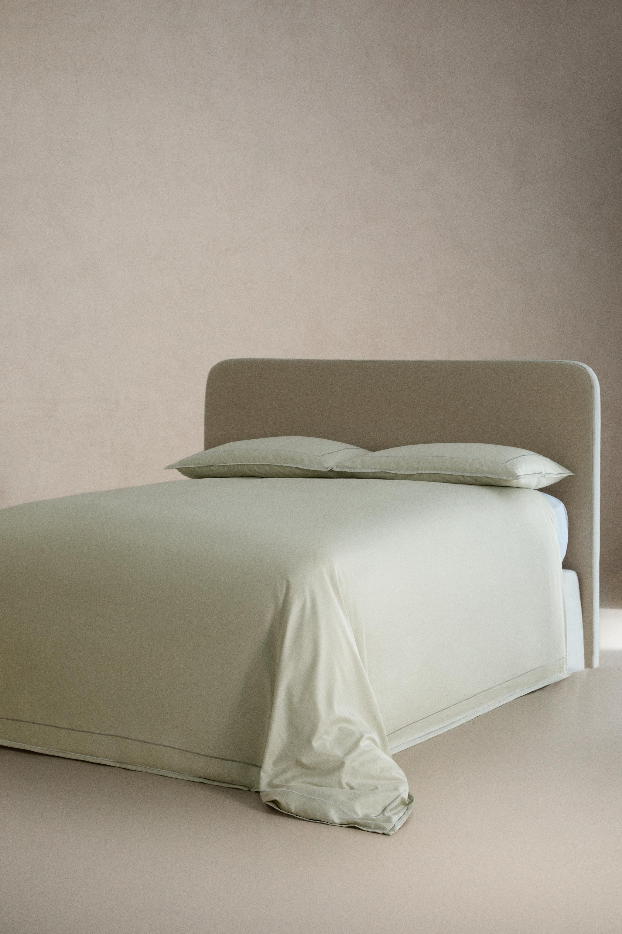 SATEEN DUVET COVER WITH DOUBLE TRIM — Light green