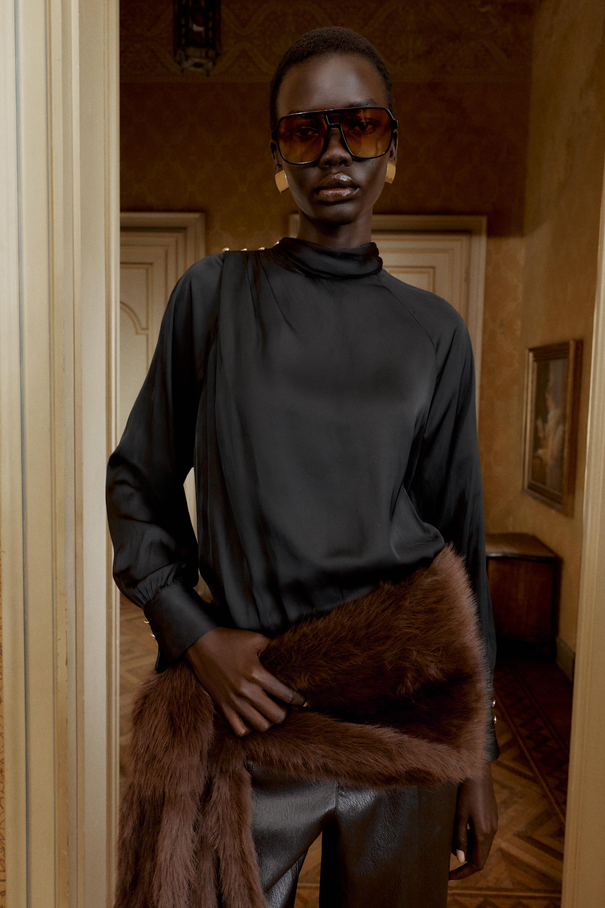 SATIN EFFECT BLOUSE WITH SHOULDER BUTTONS