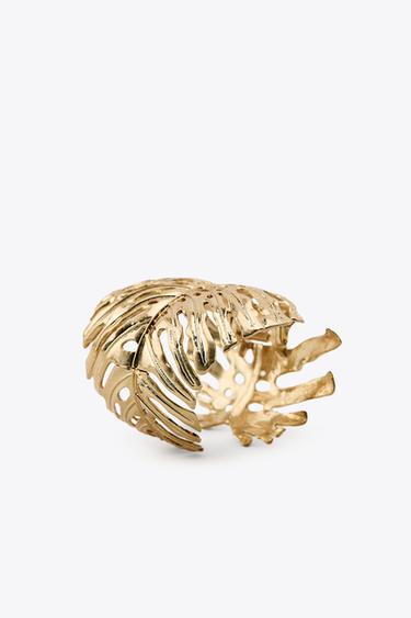 LEAF CUFF BRACELET - Golden by Zara