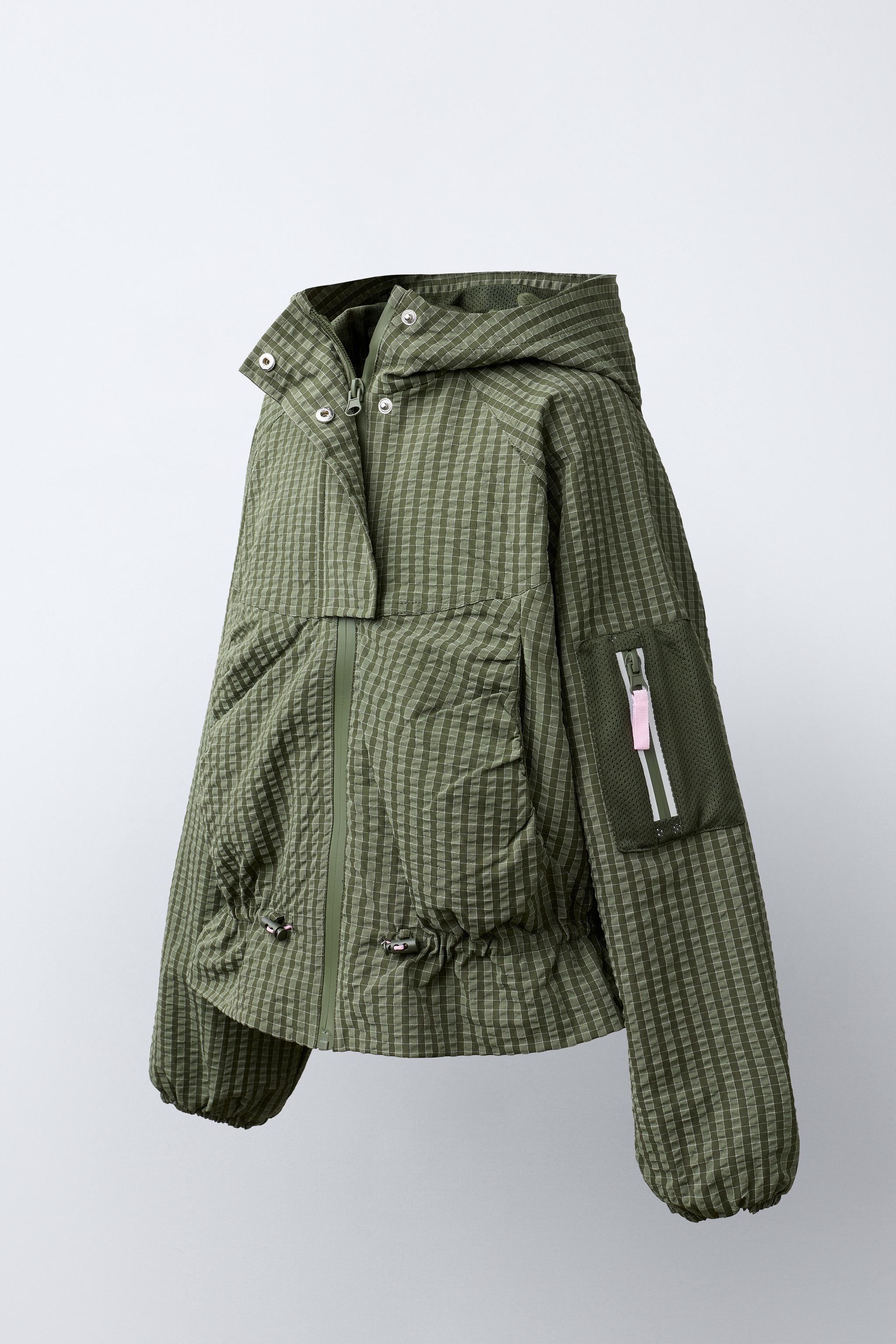BLOUSON SOFTSHELL TECHNIQUE DÉPERLANT