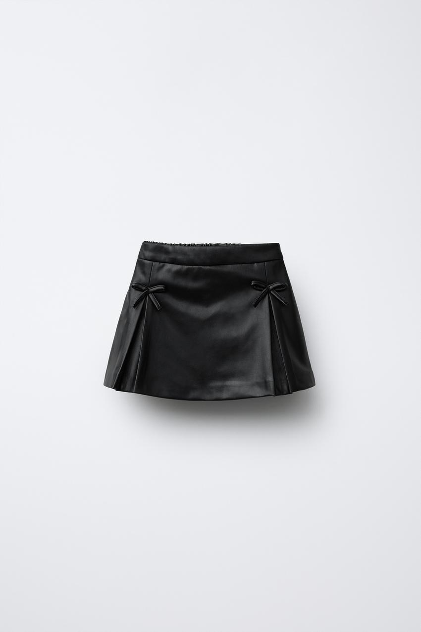 FAUX LEATHER TIED SKORT