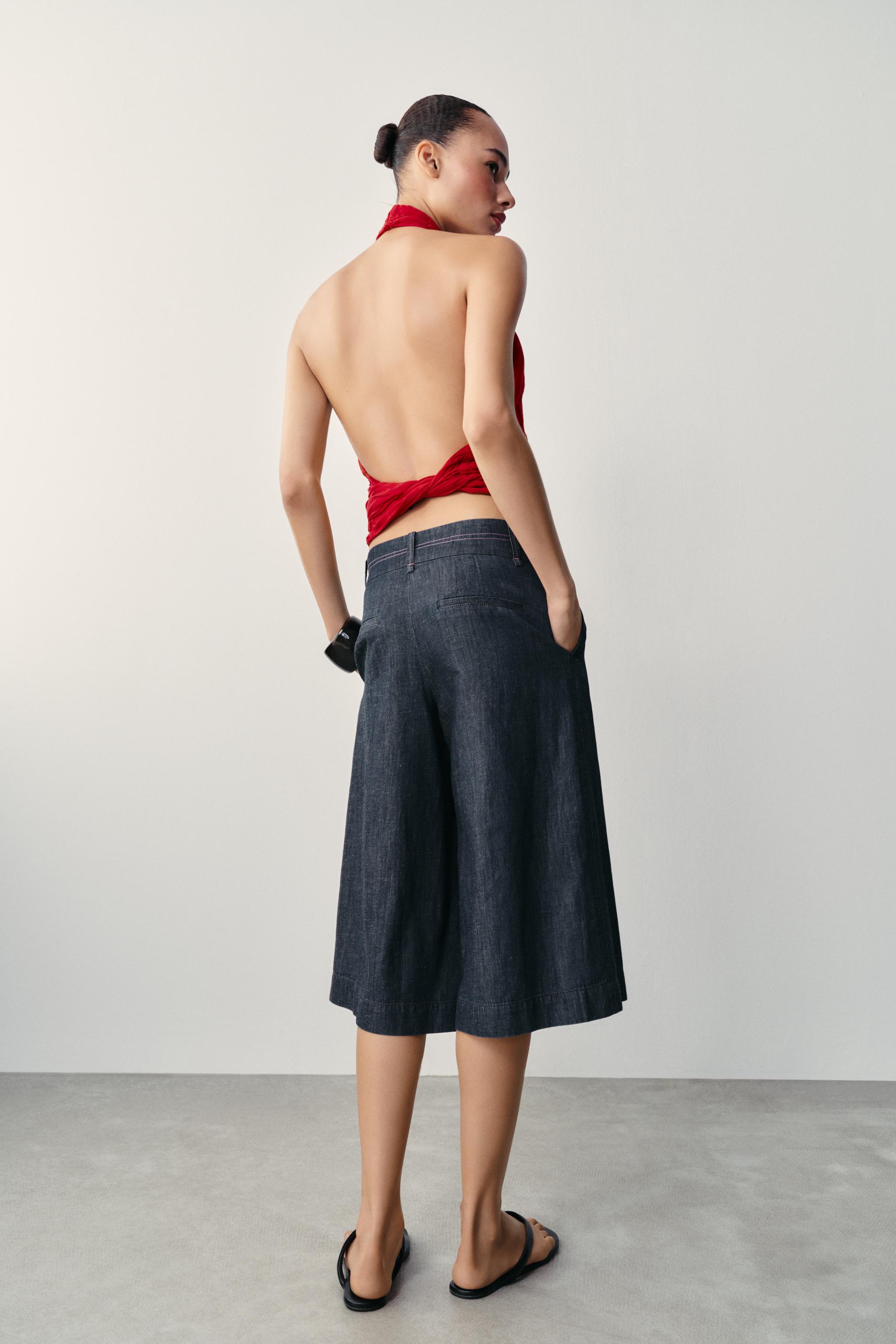 LONG SHORTS WITH CONTRAST TOPSTITCHING