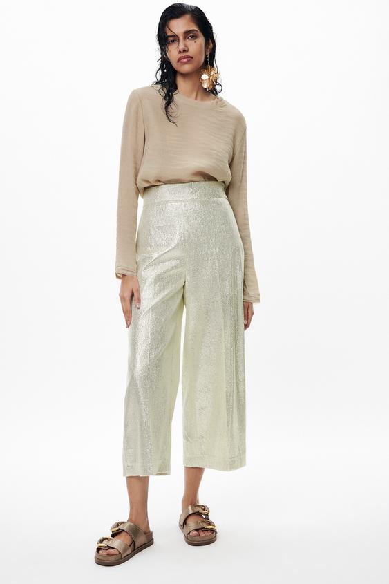 Gaiam Women's Wide Leg Crop Yoga Pants - Flowy Culotte Style Bottoms  w/Drawstring Waist - Grey Heather, Large: Buy Online at Best Price in UAE 