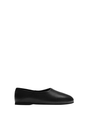 MOCASÍN PIEL SUELA VIBRAM® AARON LEVINE X ZARA - Negro de Zara