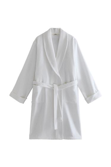 COTTON BATHROBE WITH APPLIQUÉ FABRIC - White by Zara