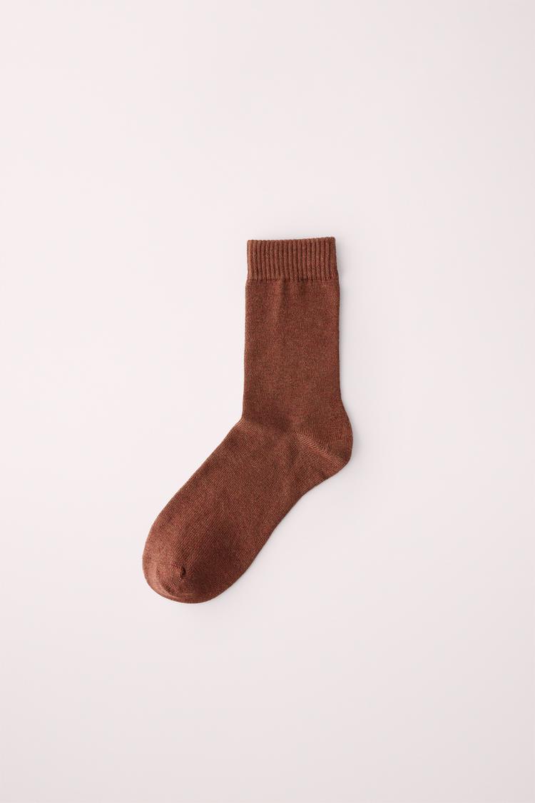 Calcetines lisos created by caramel london x zara