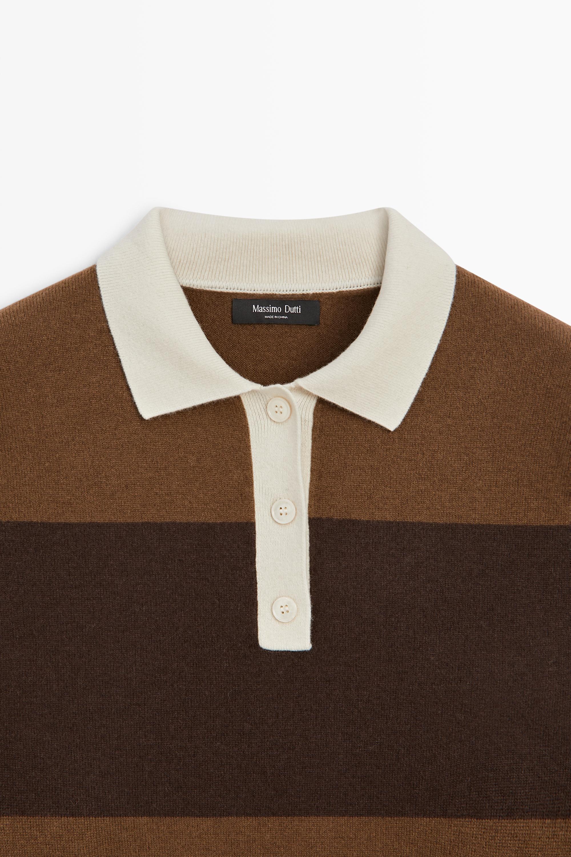 Pull en maille à col polo rayé