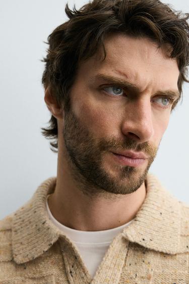 POLO EN MAILLE DE LAINE BOUTONNÉ - Beige / Marron clair de Zara - Image 5